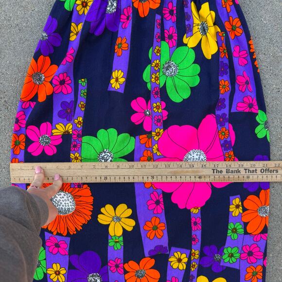 Vintage 60s Flower Power Mod Day Glo Barkcloth Ditzy Daisy Long Skirt SMALL? - Picture 3 of 7